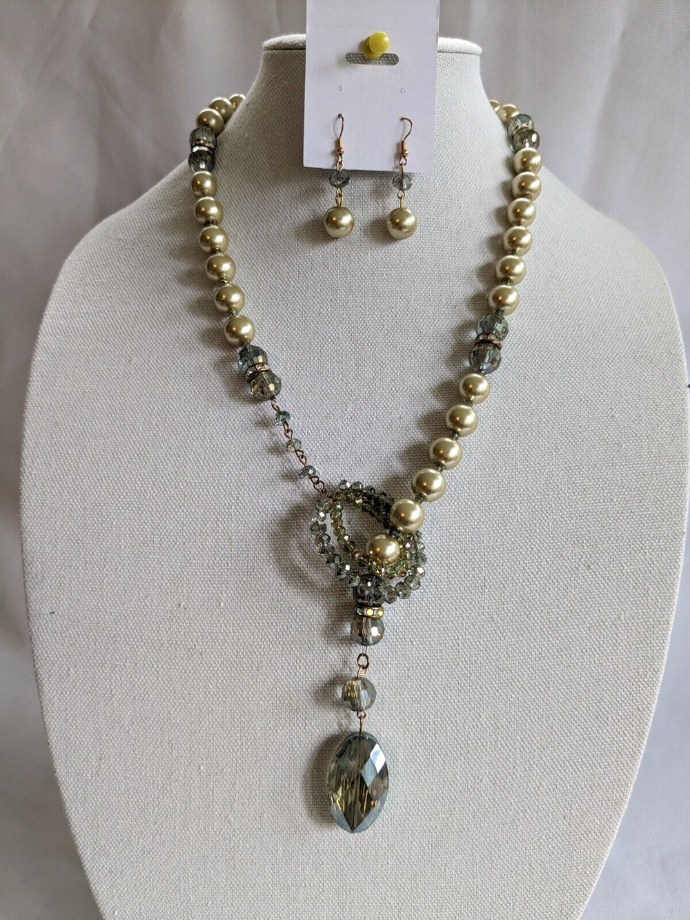Flapper necklace and earrings vintage Faux Pearl, grey glass & Rhinestone beads